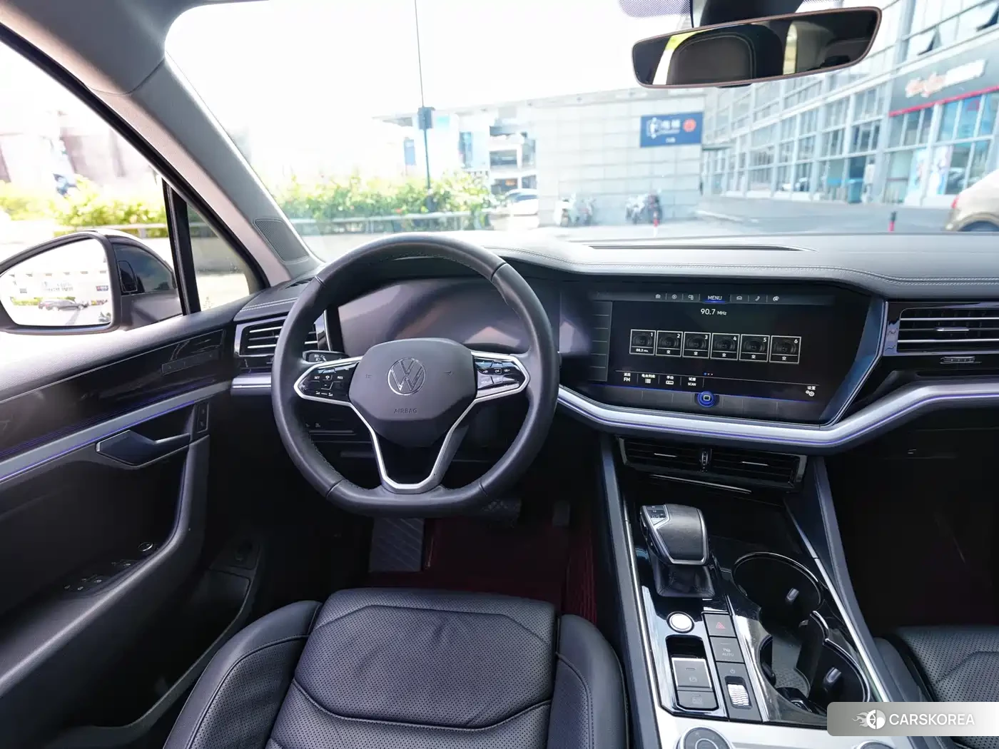 Volkswagen Touareg id 4577445 из Китая 7