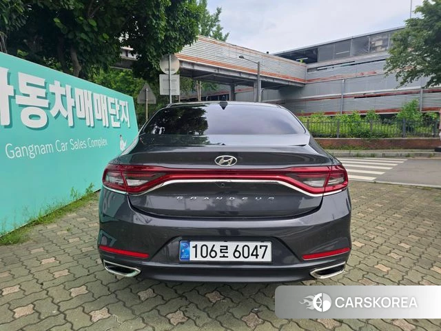 Hyundai Grandeur IG id 4605400 из Кореи 9