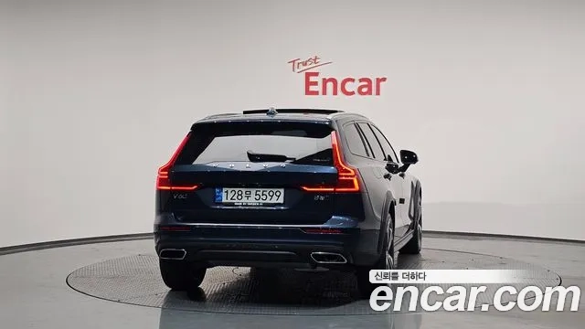 Volvo V60 Cross-Country 2nd Generation id 2911789 из Кореи 14