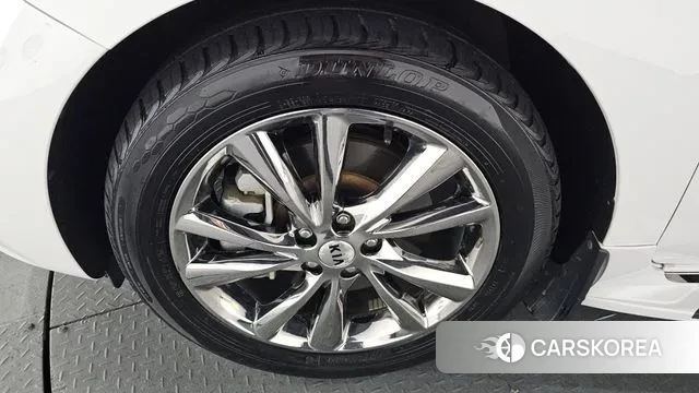 Kia The New Carnival id 3728660 из Кореи 14