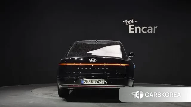 Hyundai Grandeur (GN7) id 3415821 из Кореи 14
