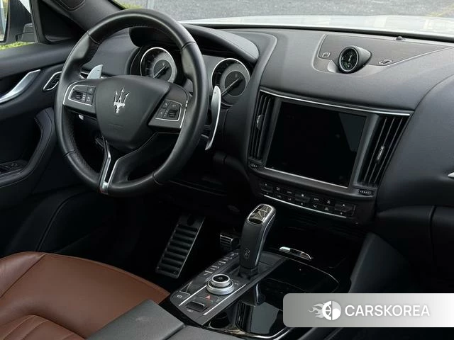 Maserati Levante 2022 Белый из Китая, фото 6