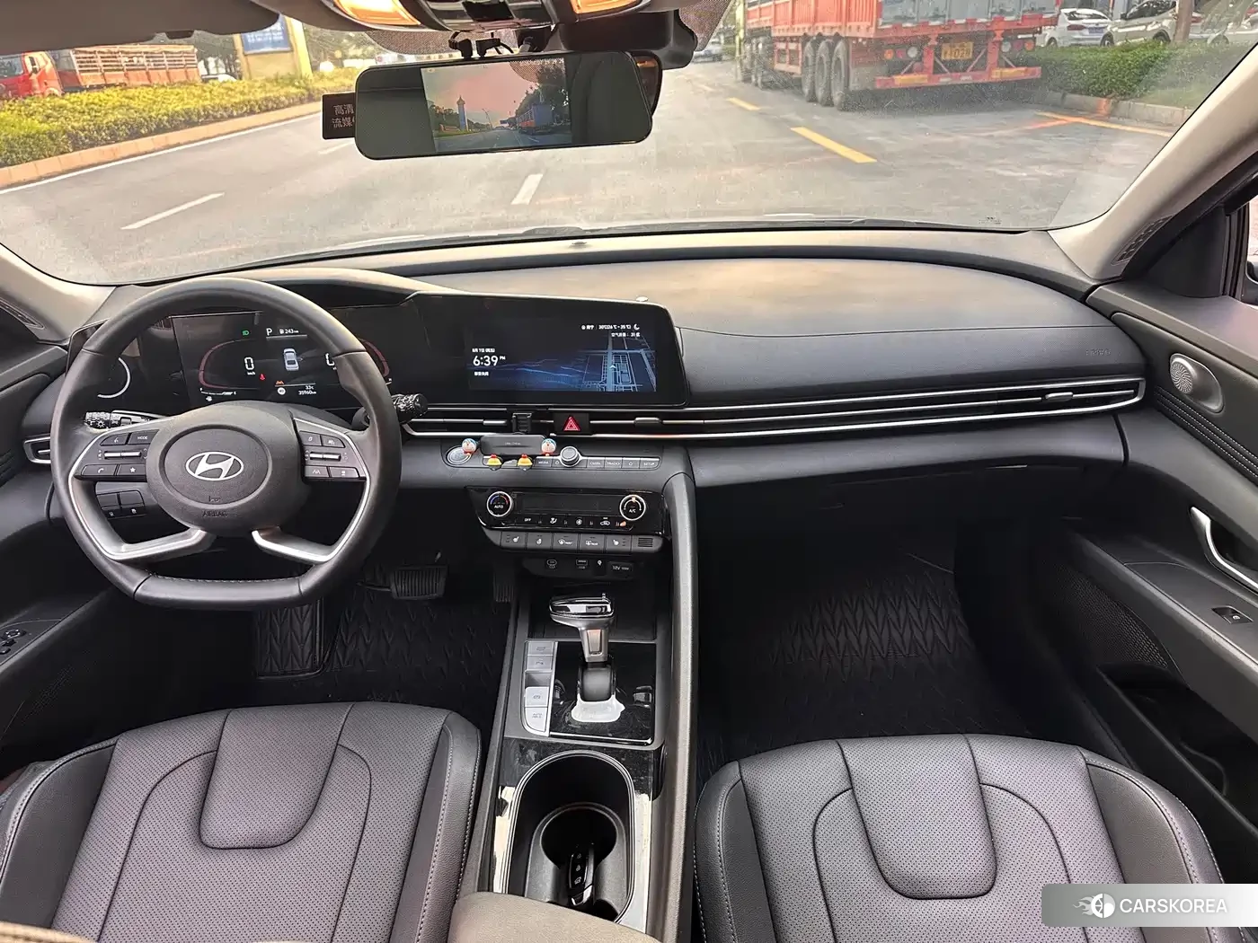 Hyundai Elantra id 4681259 из Китая 8