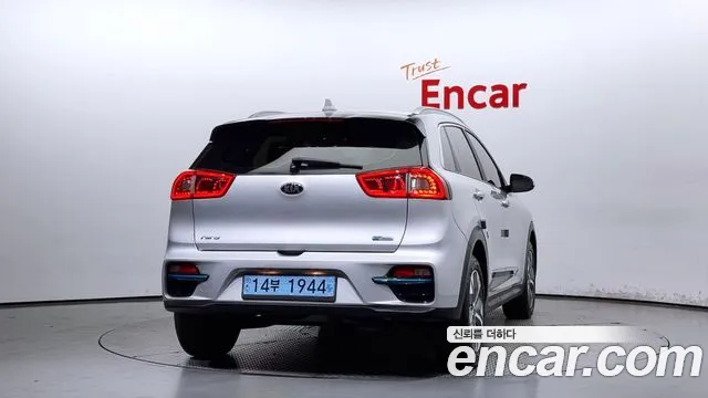 Kia Niro EV id 2783804 из Кореи 14