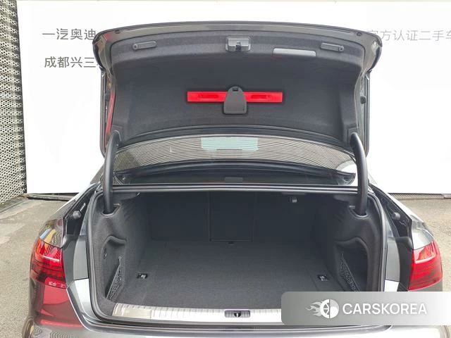 Audi A4L id 4301247 из Китая 13