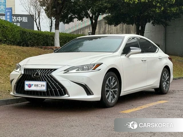 Lexus ES 2024 Белый из Китая, фото 4