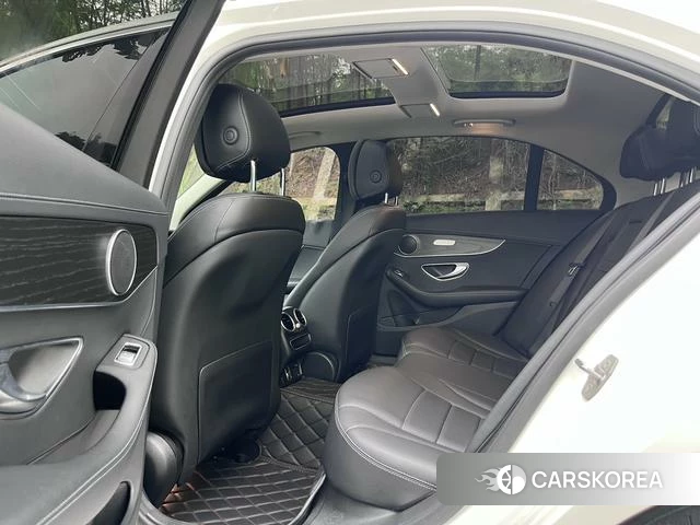 Mercedes-Benz Class C id 4301171 из Китая 15