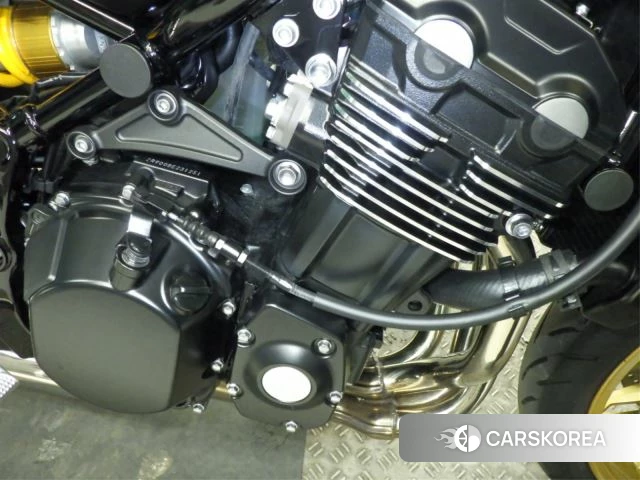 Engine photo