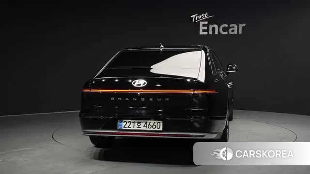 Hyundai Grandeur (GN7) id 3599826 из Кореи 14