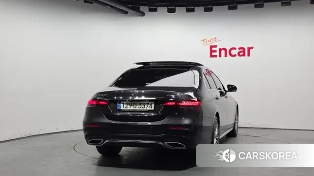 Mercedes-Benz E-Class W213 id 3665374 из Кореи 14