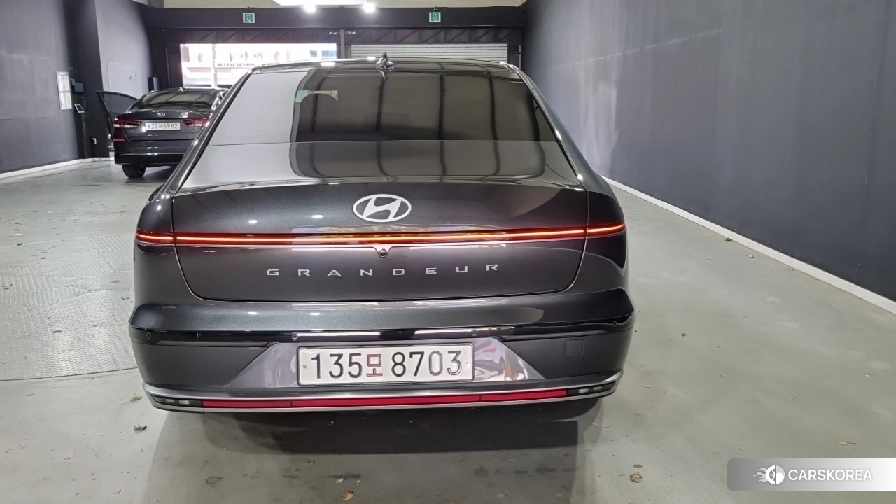 Hyundai Grandeur (GN7) id 4941234 из Кореи 12