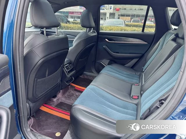 Geely Automobile Xingyue L 2021 Синий из Китая, фото 4