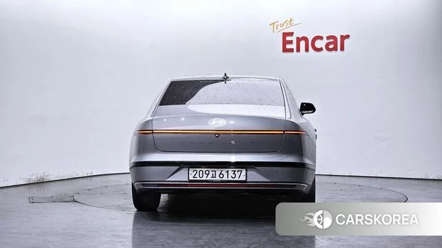 Hyundai Grandeur (GN7) id 3891086 из Кореи 14