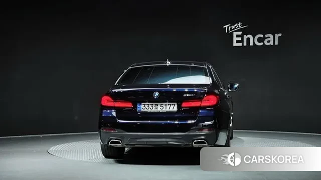 BMW 5 Series (G30) id 3360274 из Кореи 14