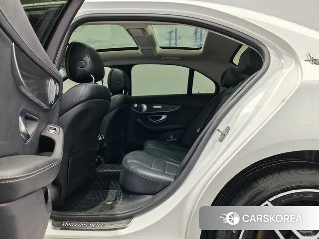 Mercedes-Benz Class C id 4212341 из Китая 14