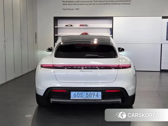 Porsche Taycan 2025 Белый из Кореи, фото 6