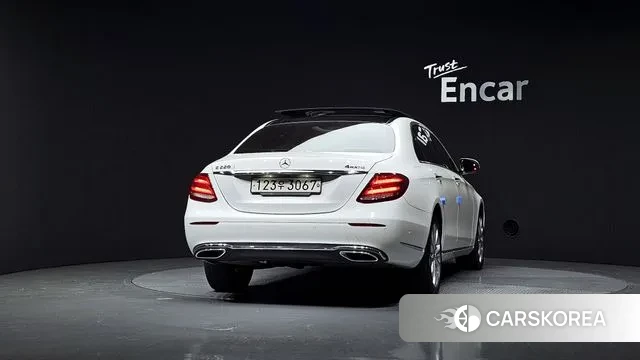Mercedes-Benz E-Class W213 id 3374836 из Кореи 14