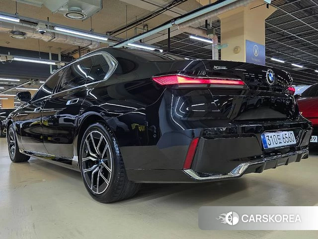BMW 7 Series (G70) id 4664859 из Кореи 14