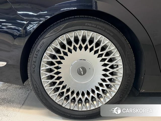 Genesis G90 id 3860779 из Кореи 14