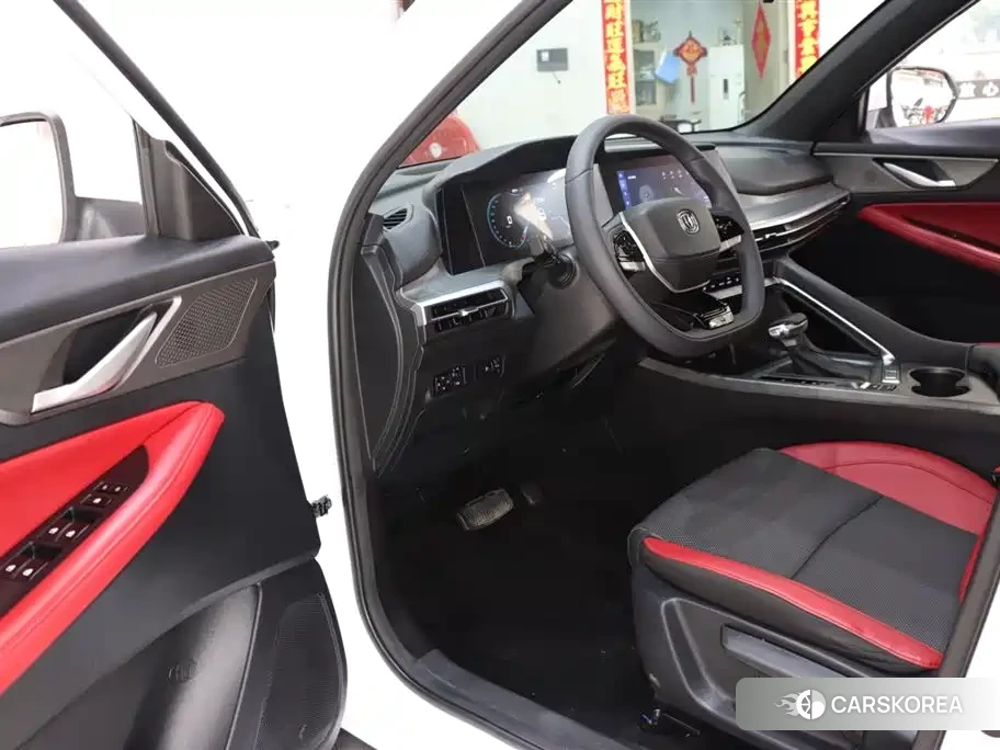 Chang'an Changan CS35PLUS id 4515331 из Китая 14