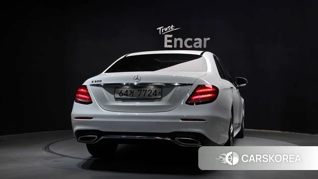 Mercedes-Benz E-Class W213 id 3861704 из Кореи 14
