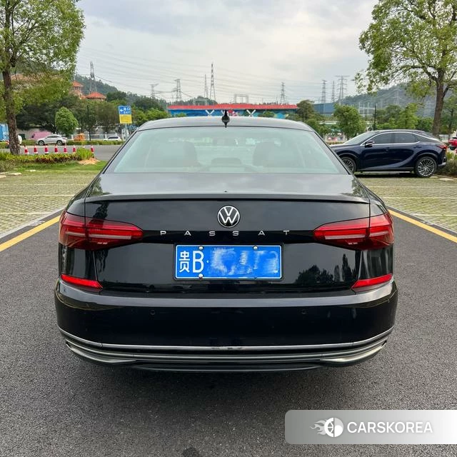 Volkswagen Passat 2021 Черный из Китая, фото 5