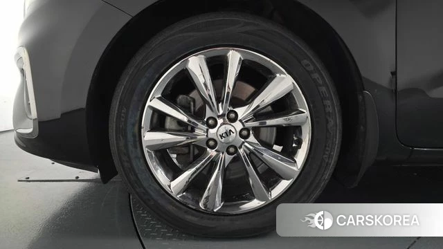 Kia The New Carnival id 4937490 из Кореи 29