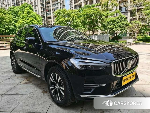 Volvo XC60 2025 Черный из Китая, фото 4