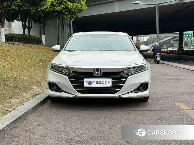 Honda Accord 2023 Белый из Китая, фото 4