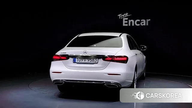 Mercedes-Benz E-Class W213 id 2998188 из Кореи 14