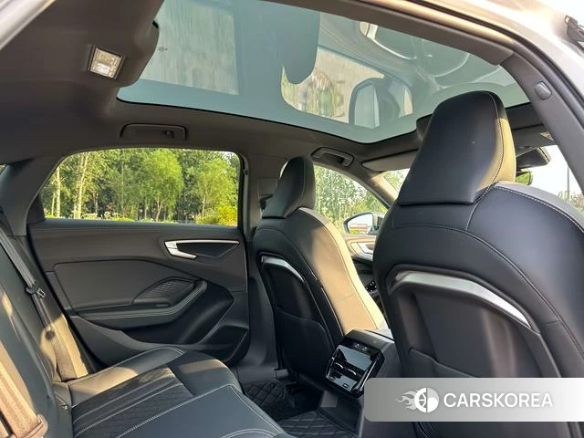 Audi A5L id 4313755 из Китая 18