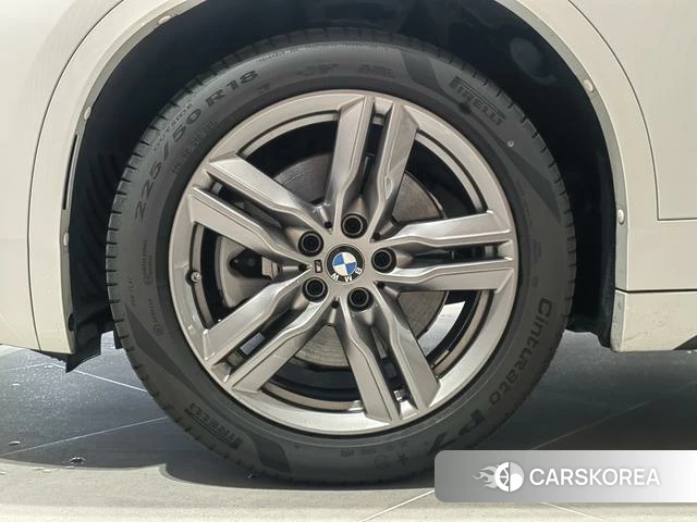 BMW X2 id 4182676 из Китая 8