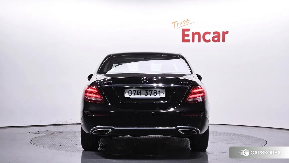 Mercedes-Benz E-Class W213 id 1872718 из Кореи 14