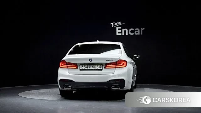 BMW 5 Series (G30) id 3045032 из Кореи 14