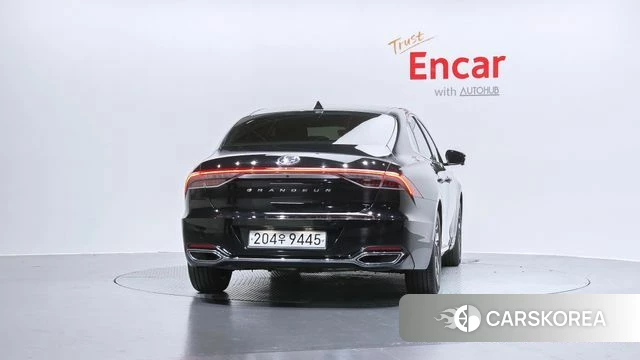 Hyundai The New Grandeur IG Hybrid id 4268831 из Кореи 26