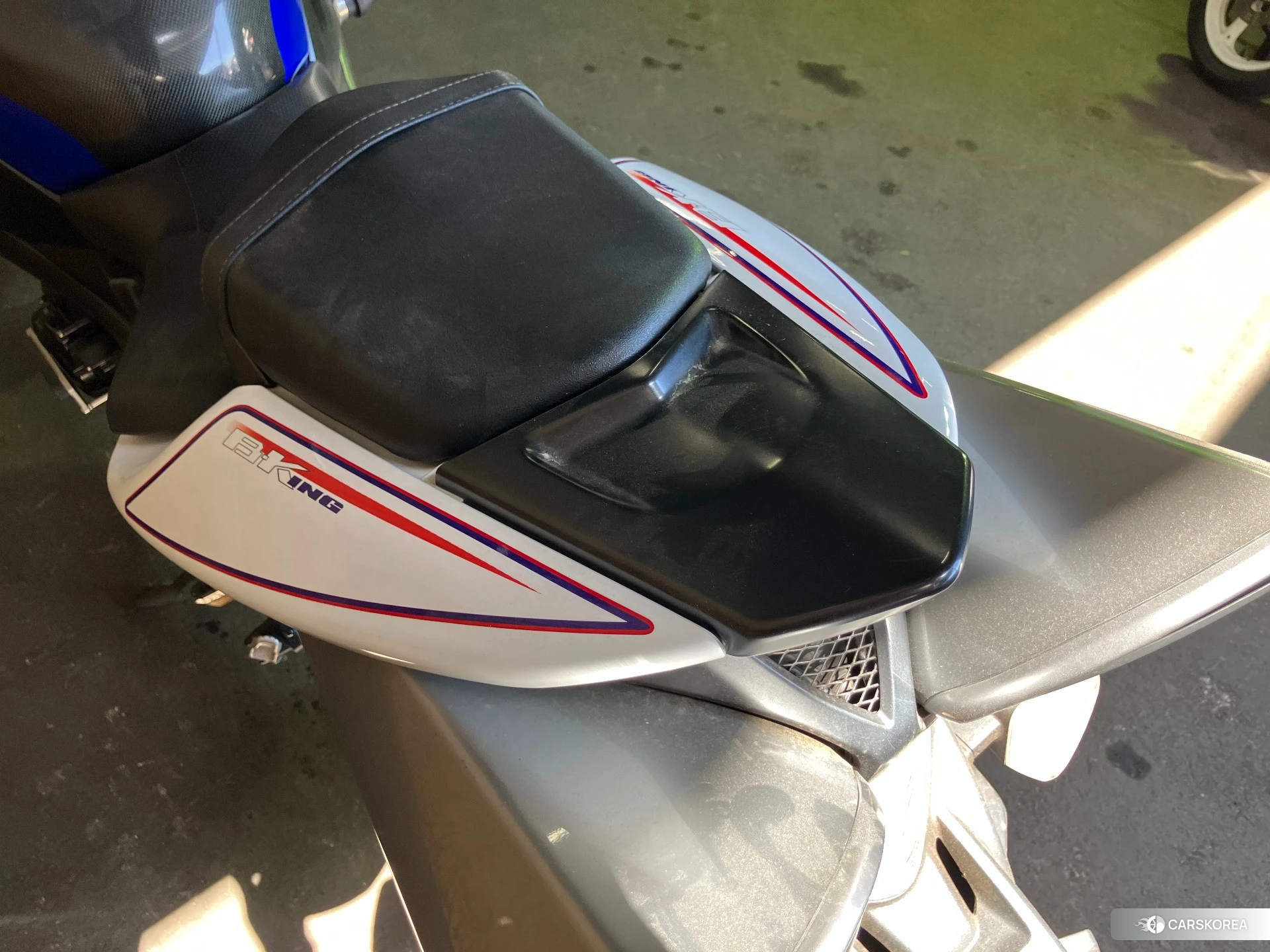 Suzuki GSX 1300 BK (B-KING) id 3947798 из Японии 9