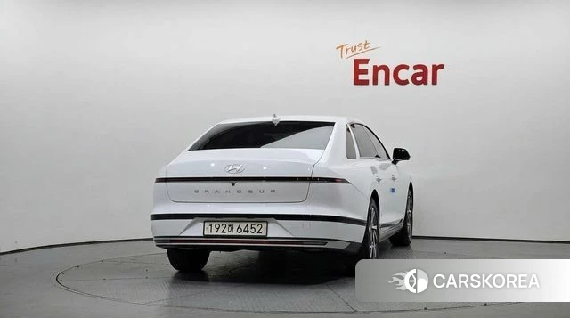 Hyundai Grandeur (GN7) id 4928810 из Кореи 14