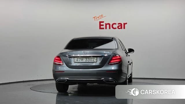 Mercedes-Benz E-Class W213 id 4435427 из Кореи 29