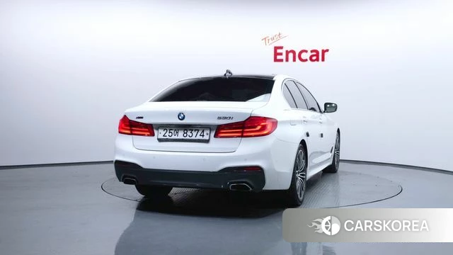 BMW 5 Series (G30) id 4416953 из Кореи 28