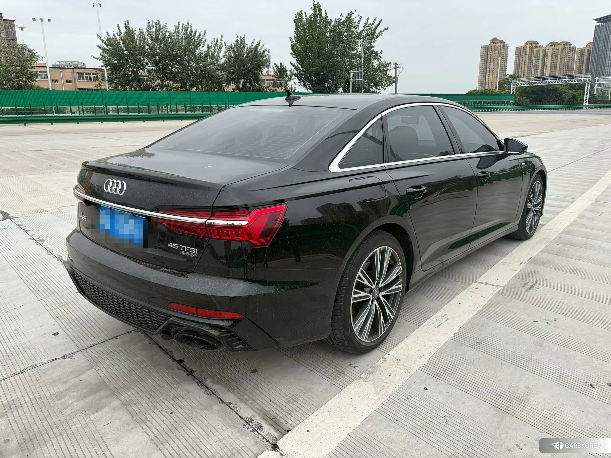 Audi A6L 2020 Черный из Китая, фото 4