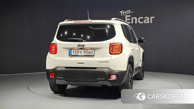 Jeep Renegade id 4427686 из Кореи 25