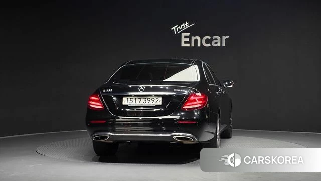 Mercedes-Benz E-Class W213 id 3911545 из Кореи 14