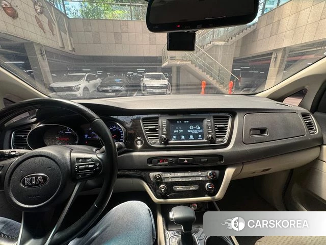 Kia The New Carnival 2018 Белый из Кореи, фото 5