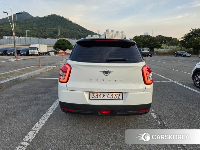 Ssangyong Tivoli Air id 4705384 из Кореи 9