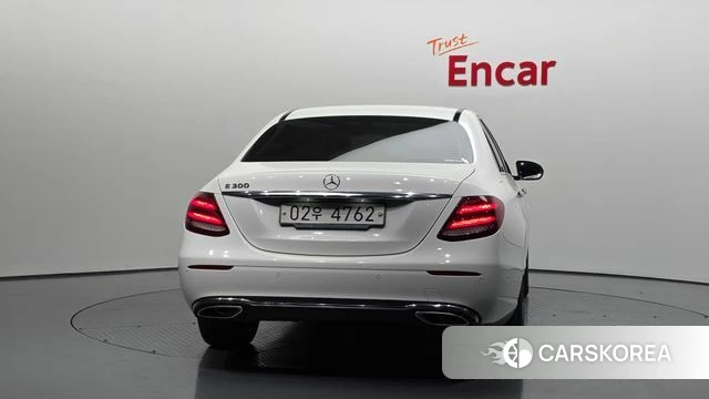 Mercedes-Benz E-Class W213 id 3880275 из Кореи 14
