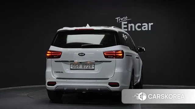 Kia The New Carnival id 3434584 из Кореи 14