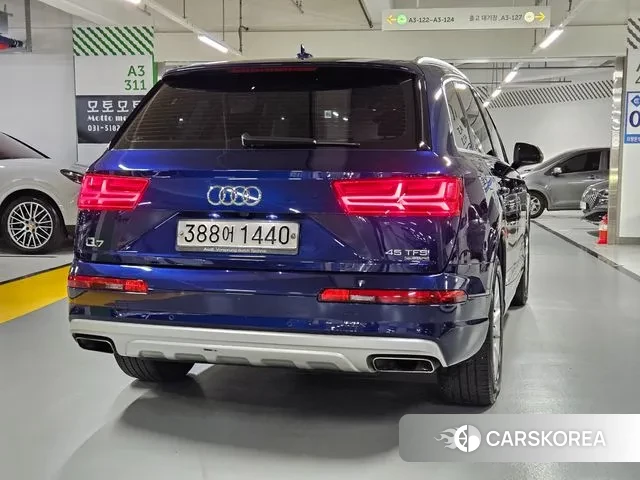 Audi Q7 (4M) id 3187985 из Кореи 13