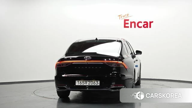 Hyundai The New Grandeur IG id 3924205 из Кореи 14