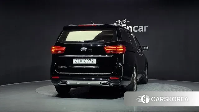 Kia The New Carnival id 3034062 из Кореи 14