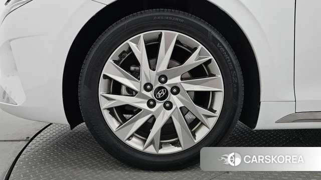 Hyundai The New Grandeur IG Hybrid id 4550012 из Кореи 31